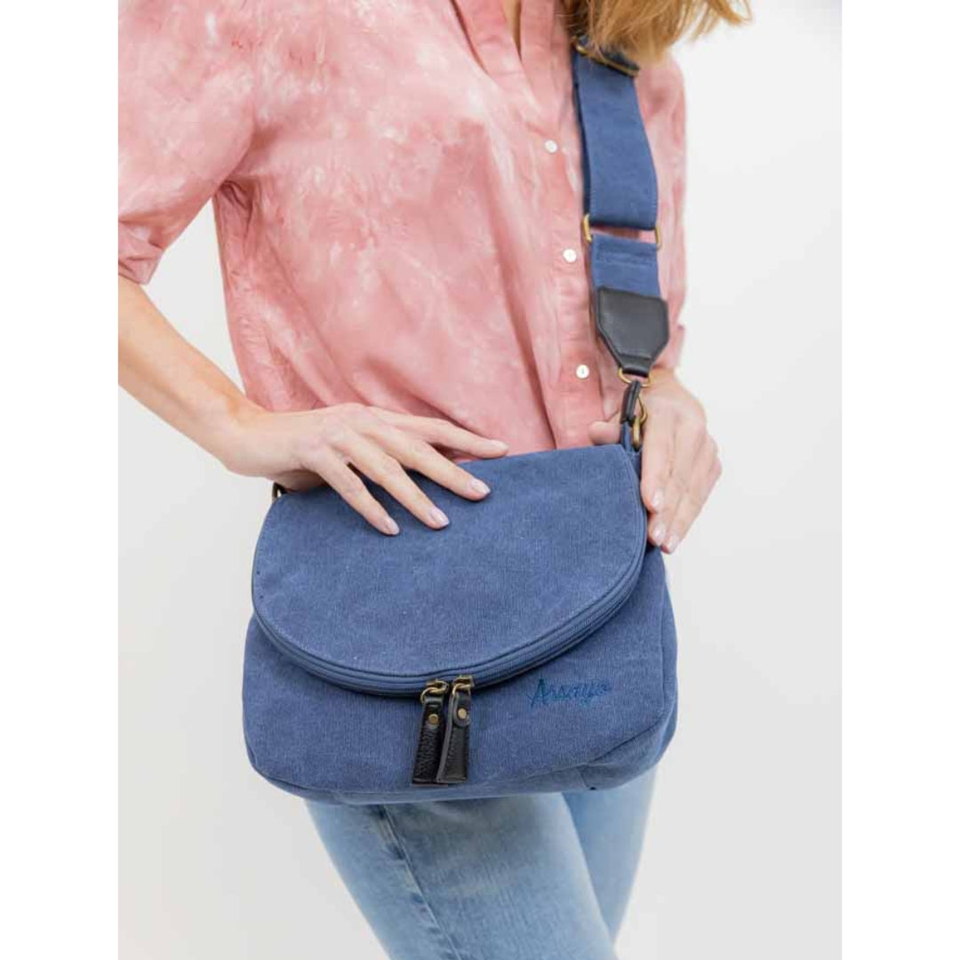 Sac Besace Estival Bleu jean porte.2