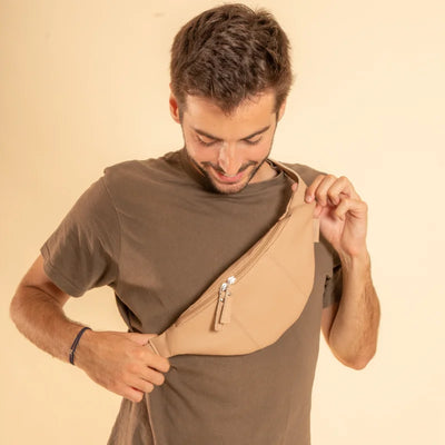 The Appleskin fanny pack. Vegan and ecofriendly