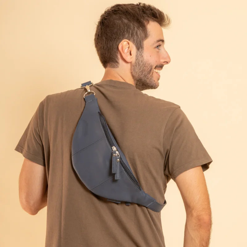 The Appleskin fanny pack. Vegan and ecofriendly