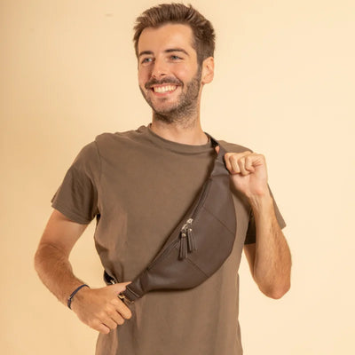The Appleskin fanny pack. Vegan and ecofriendly