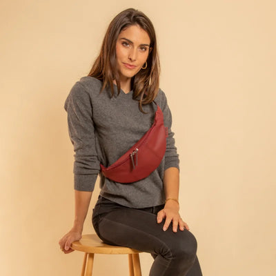 The Appleskin fanny pack. Vegan and ecofriendly
