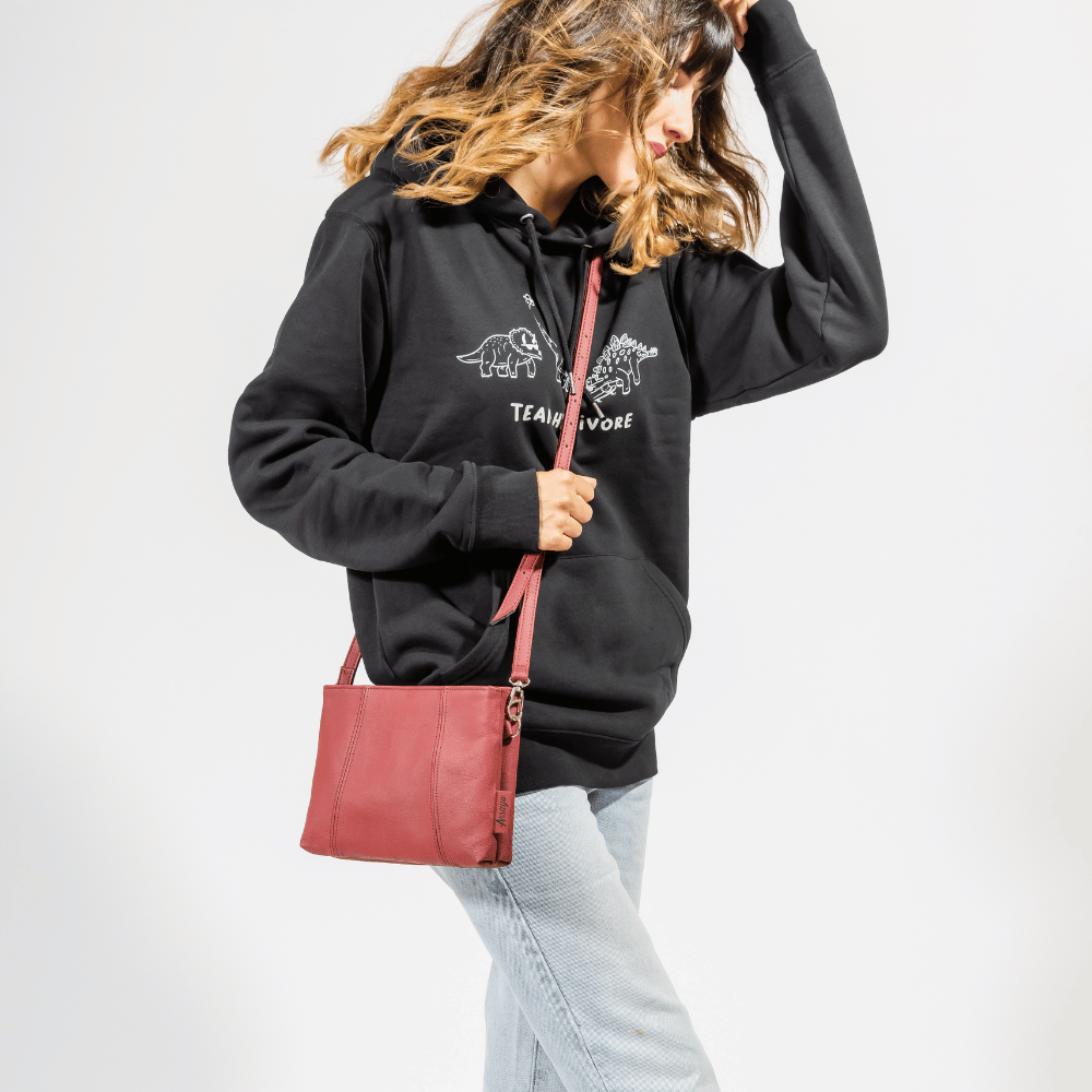sac a main rouge cuir appleskin vegan pratique ecoresponsable ethique porte