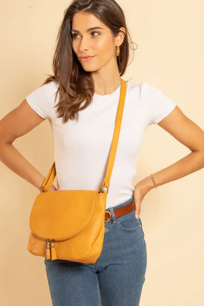 The Original flap bag. Vegan and resistant