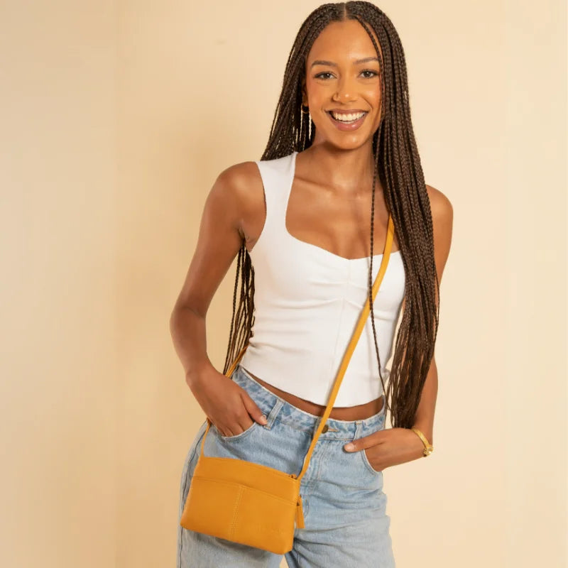 The Original shoulder pouch. Vegan and Resistant