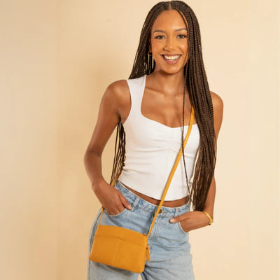 The Original shoulder pouch. Vegan and Resistant