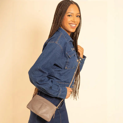 The Original shoulder pouch. Vegan and Resistant