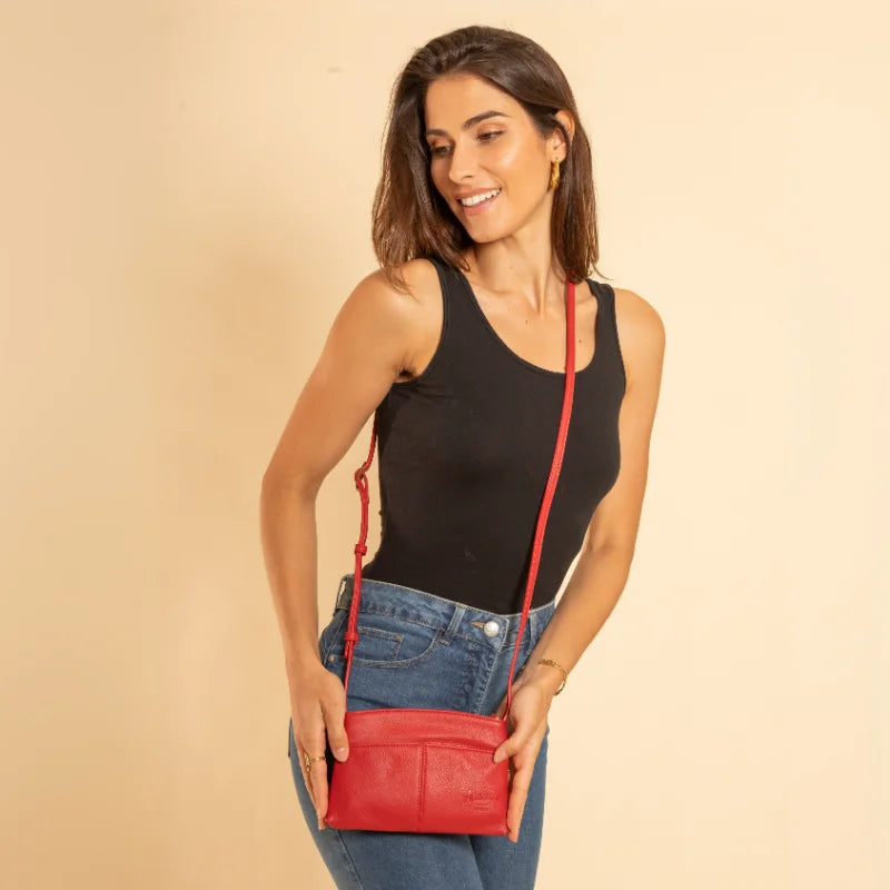 The Original shoulder pouch. Vegan and Resistant